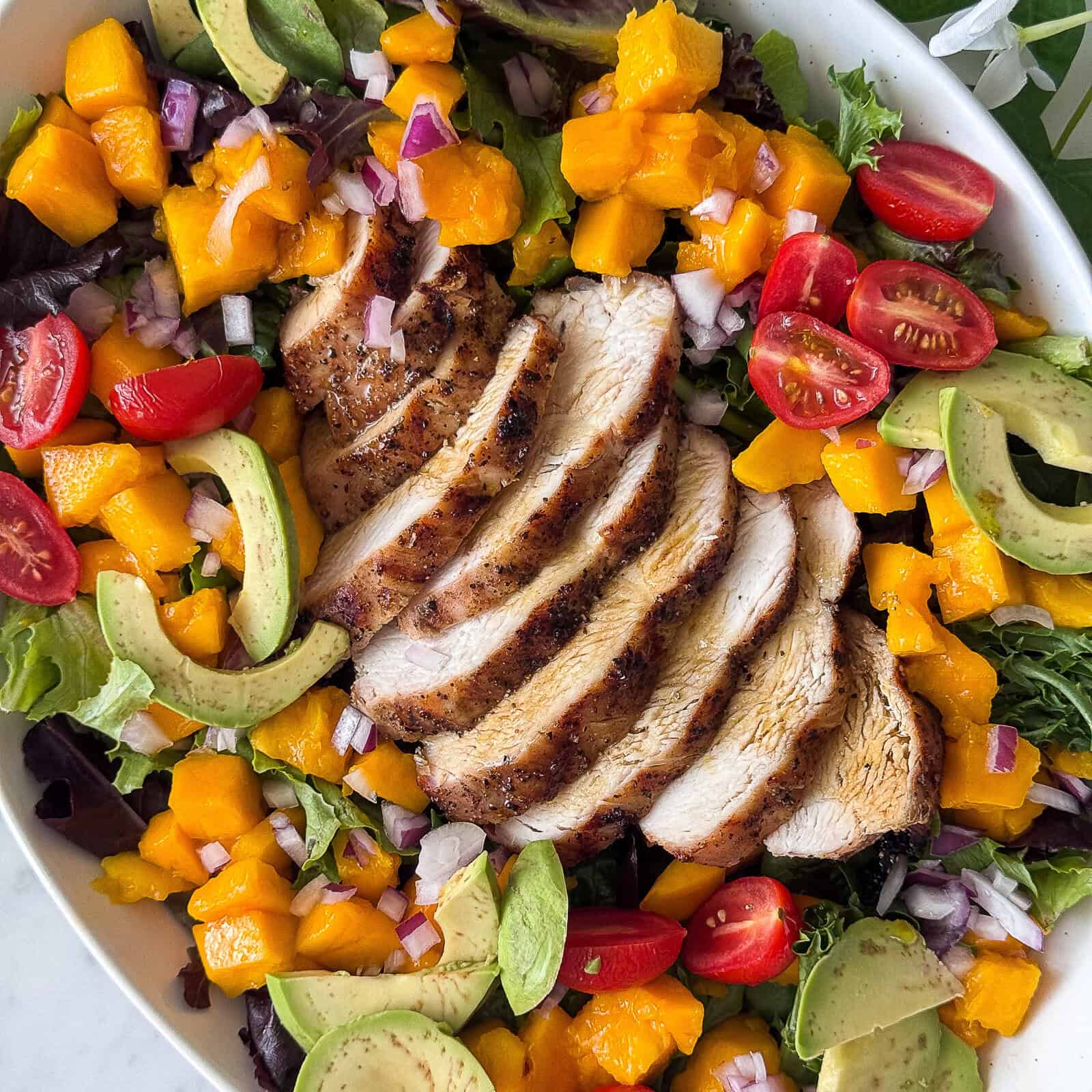 The Ultimate Grilled Chicken Mango Salad for Healthy Meal Prep